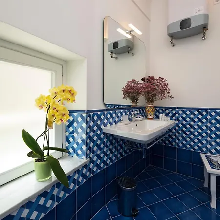 Secret - Your In Downtown