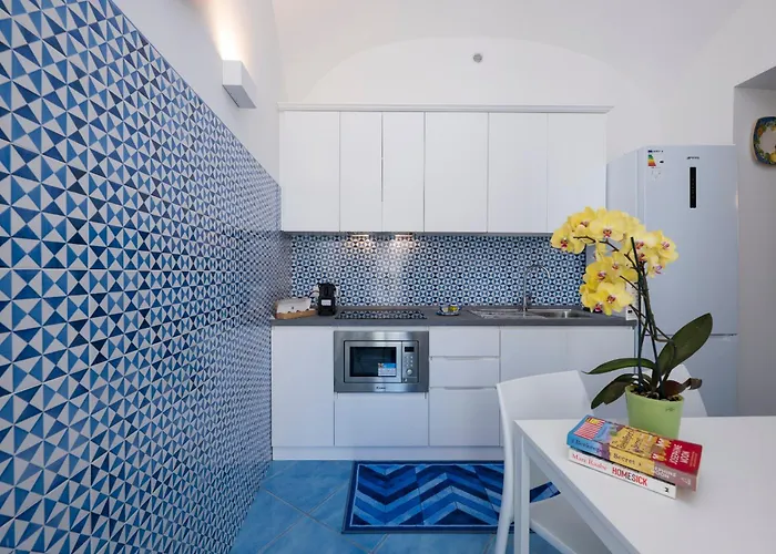 Secret - Your In Downtown Holiday home *