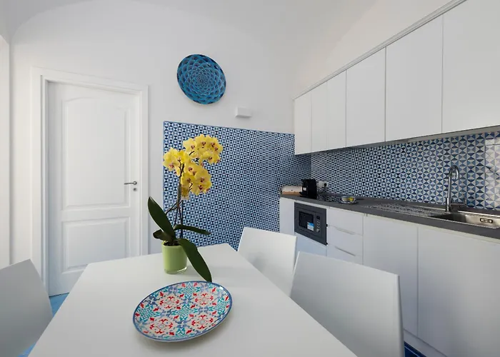 Secret - Your In Downtown Holiday home Amalfi