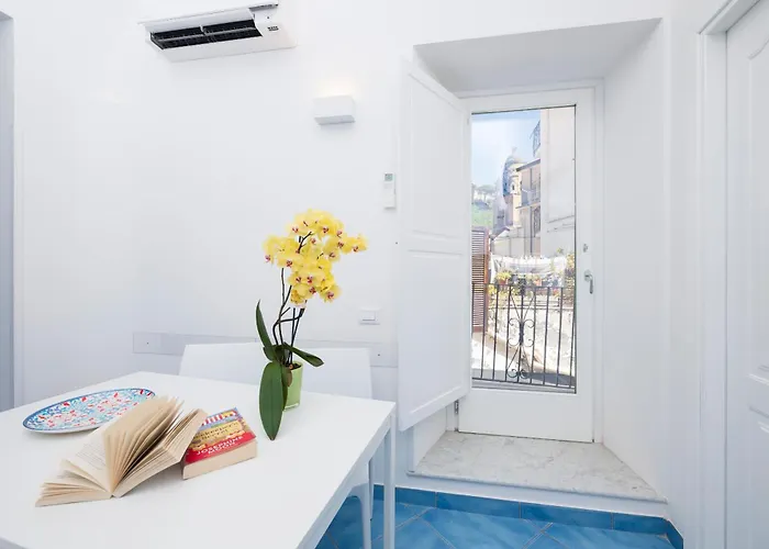 Holiday home Secret - Your In Downtown Amalfi