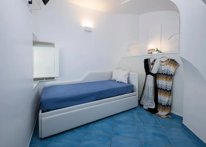 Secret - Your In Downtown Holiday home *