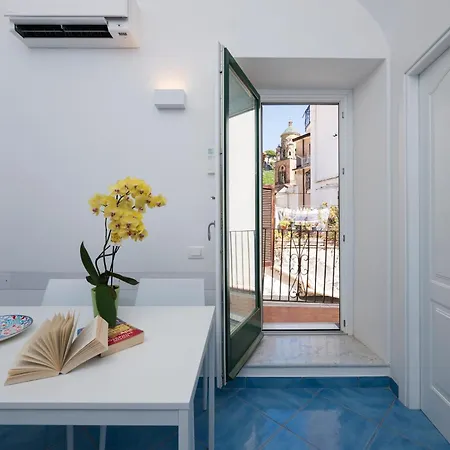 Secret - Your In Downtown Holiday home Amalfi