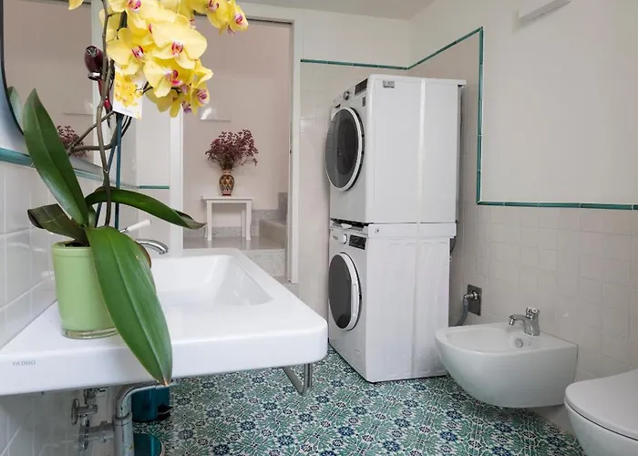 Secret - Your In Downtown